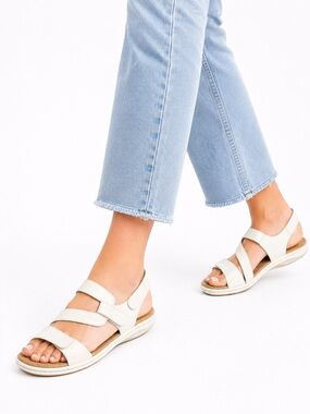 Size 11 (EU 42) Rieker Women’s Antistress White Leather Comfort Sandals